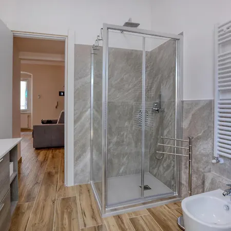 Awesome In With Wifi 아파트